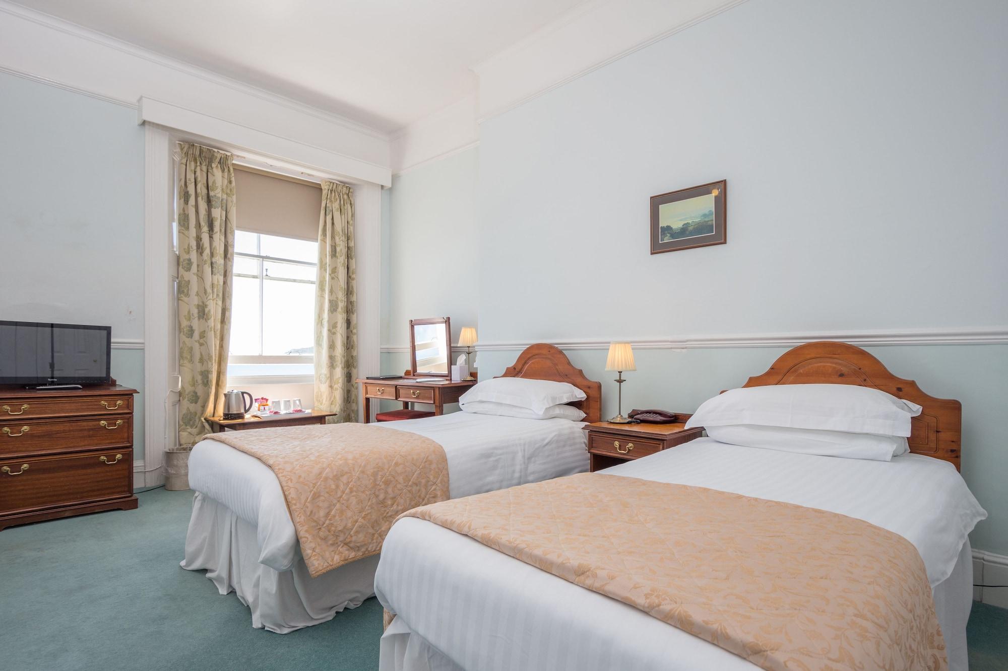 The Queens Hotel Пензанс Екстериор снимка